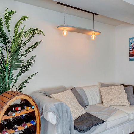 Le Pura Vida, Hyper Centre Terrasse + Parking Apartment Annecy Luaran gambar